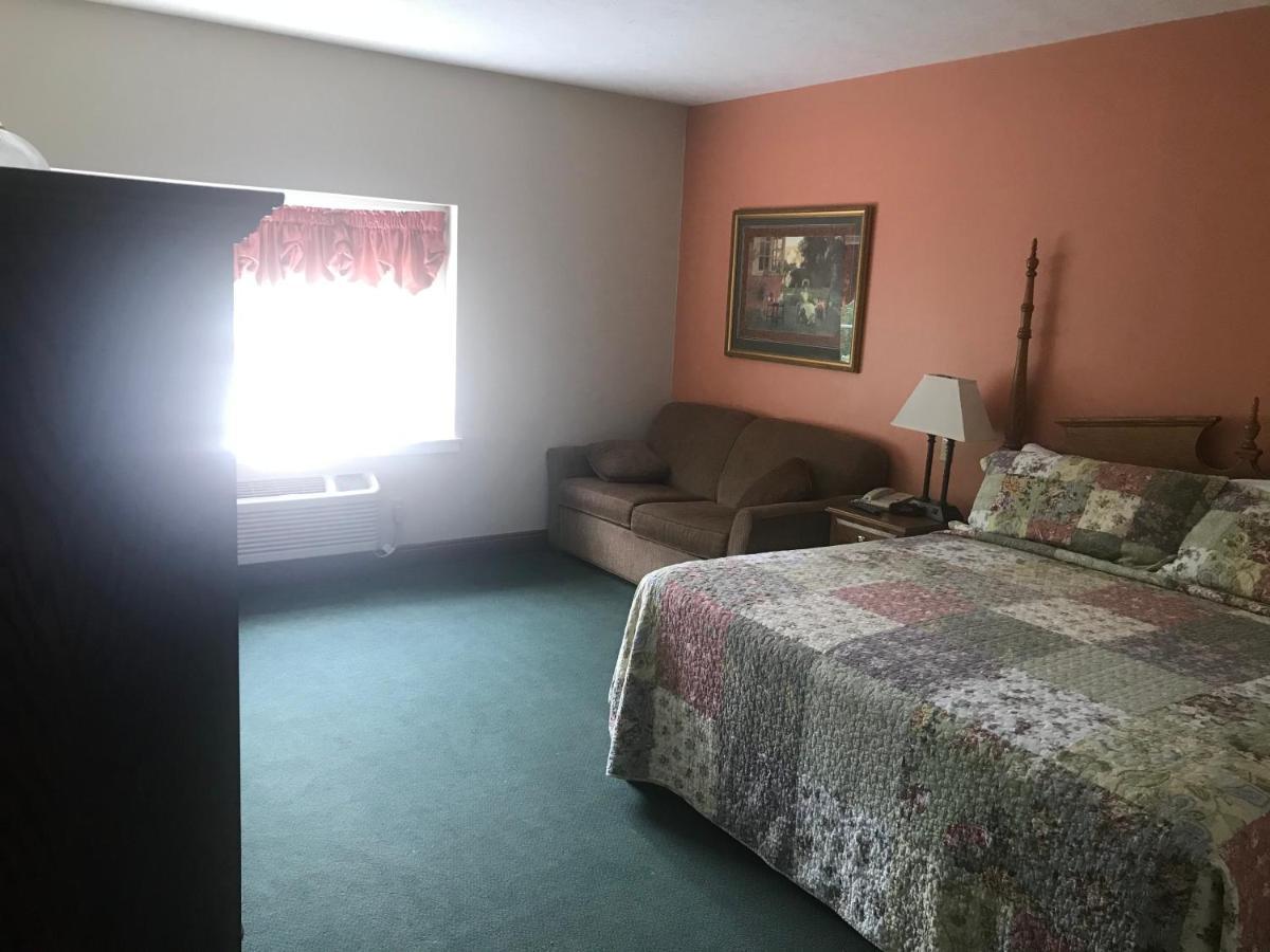 At Amish Door Hotel Wilmot